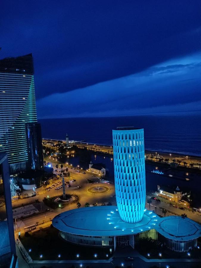 City Centre Apartment Батуми Екстериор снимка